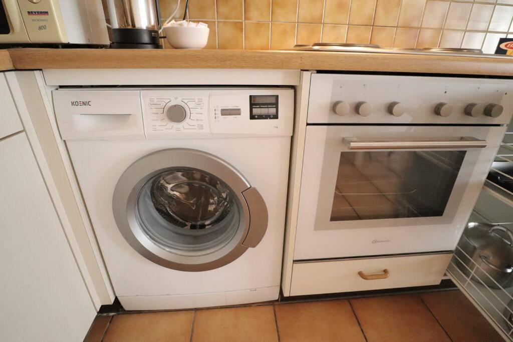 Comfortable, Very Well Located Between Train Station And Lake! Lozanna Zewnętrze zdjęcie