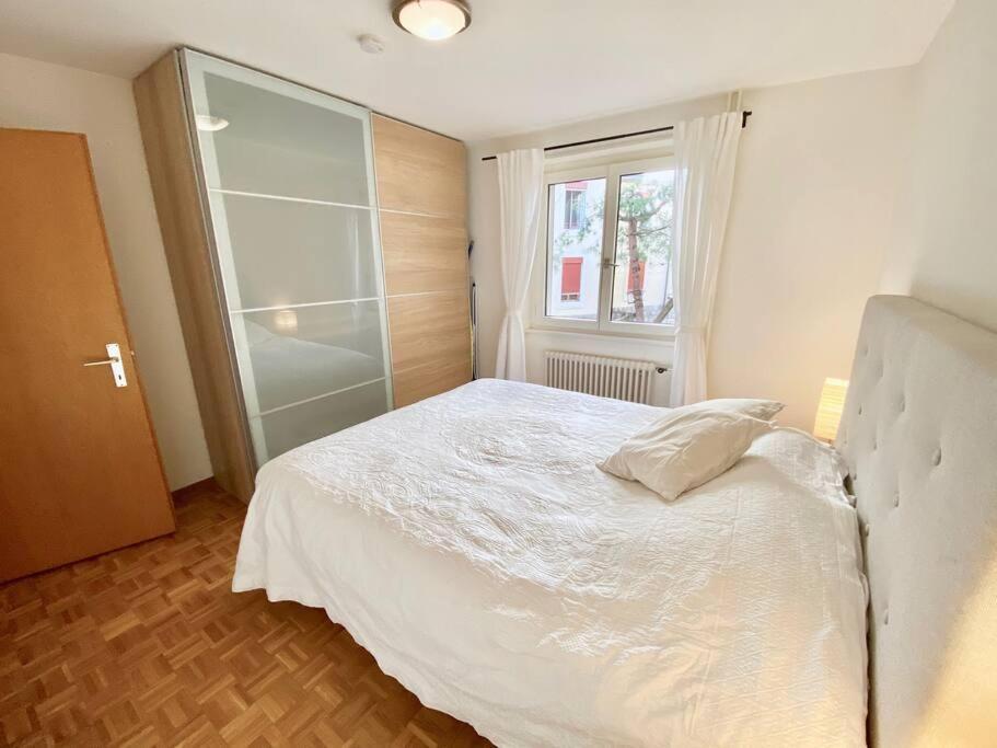 Comfortable, Very Well Located Between Train Station And Lake! Lozanna Zewnętrze zdjęcie